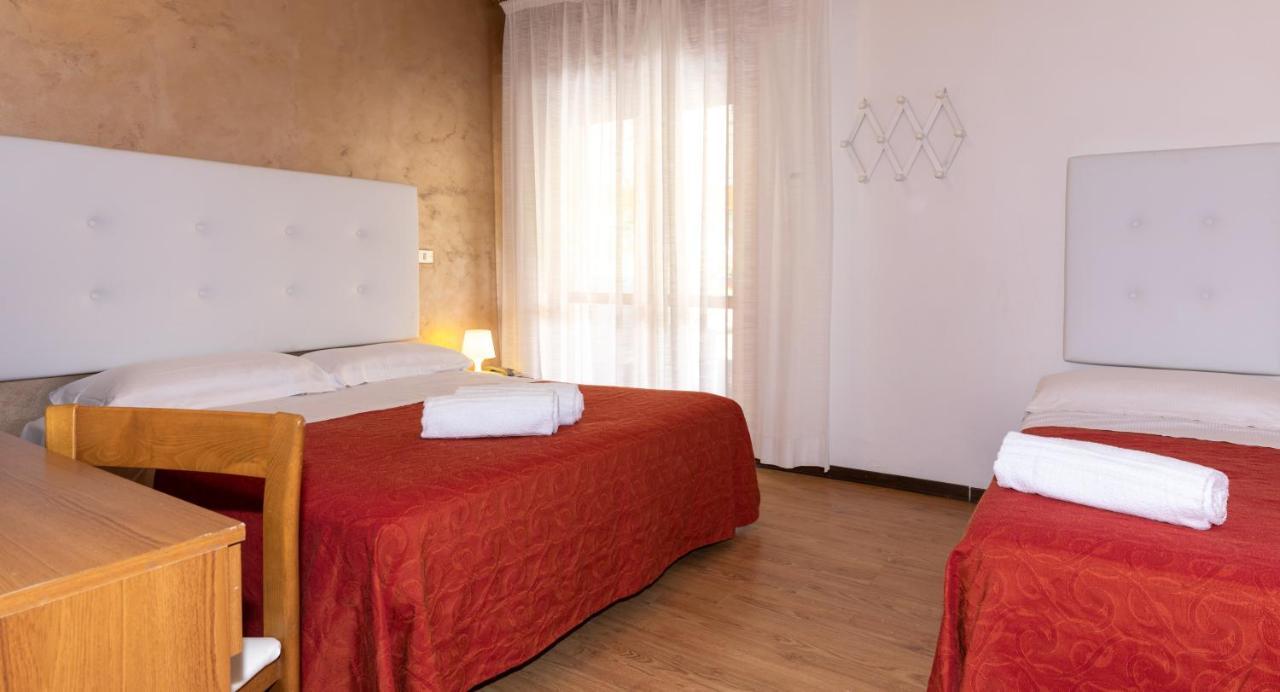 Hotel Nazionale Lido di Jesolo Exterior foto