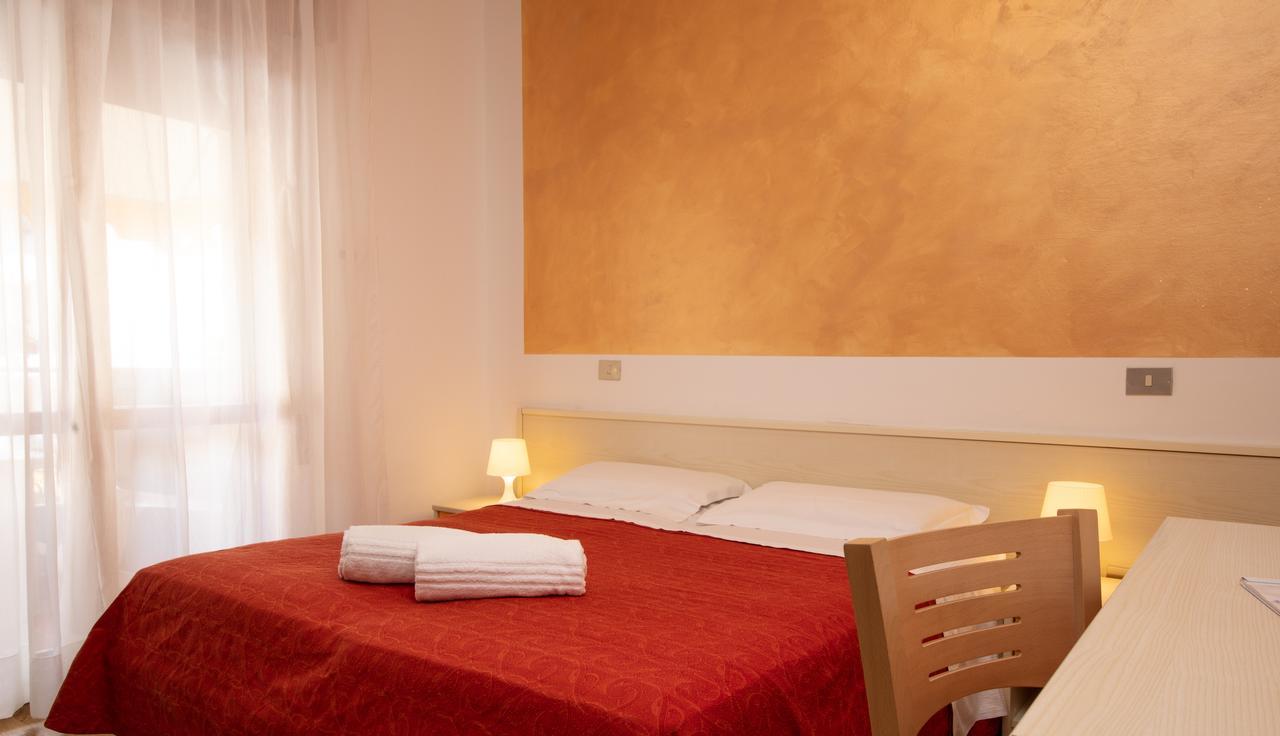 Hotel Nazionale Lido di Jesolo Exterior foto