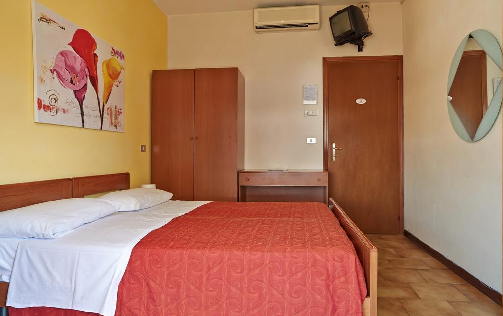 Hotel Nazionale Lido di Jesolo Habitación foto